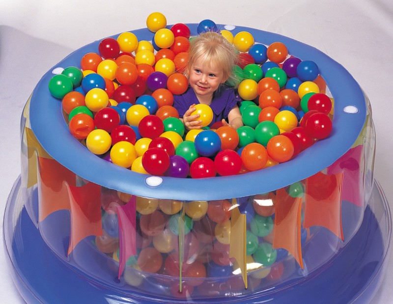 Intex Small Fun Balls (2+ Years)
 - Image 37010