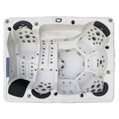 Reef Ovaka Hot Tub 
