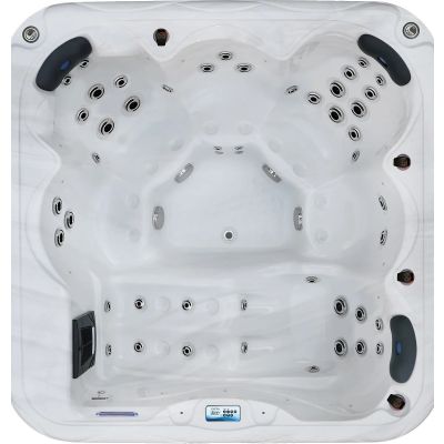 Reef Atauro Hot Tub 