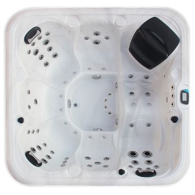 Reef Tinian Hot Tub 