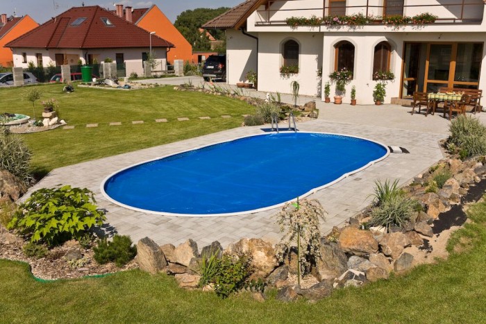 30ft x 15ft Oval Swimming Pool Solar Cover 200 Micron - Image 37388
