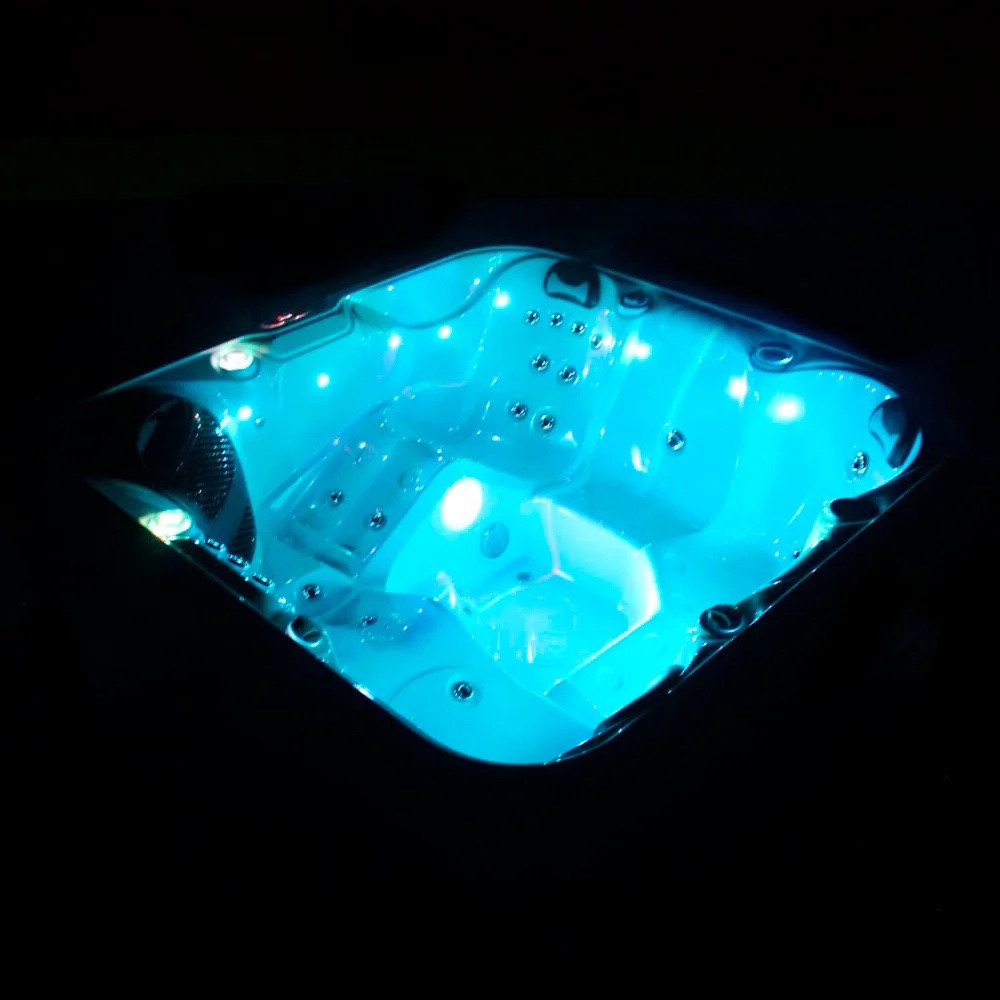 Reef Luzon Hot Tub  - Image 182461