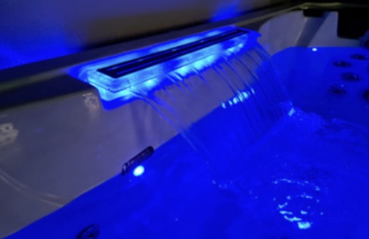 Reef Maluku Hot Tub - Image 182478