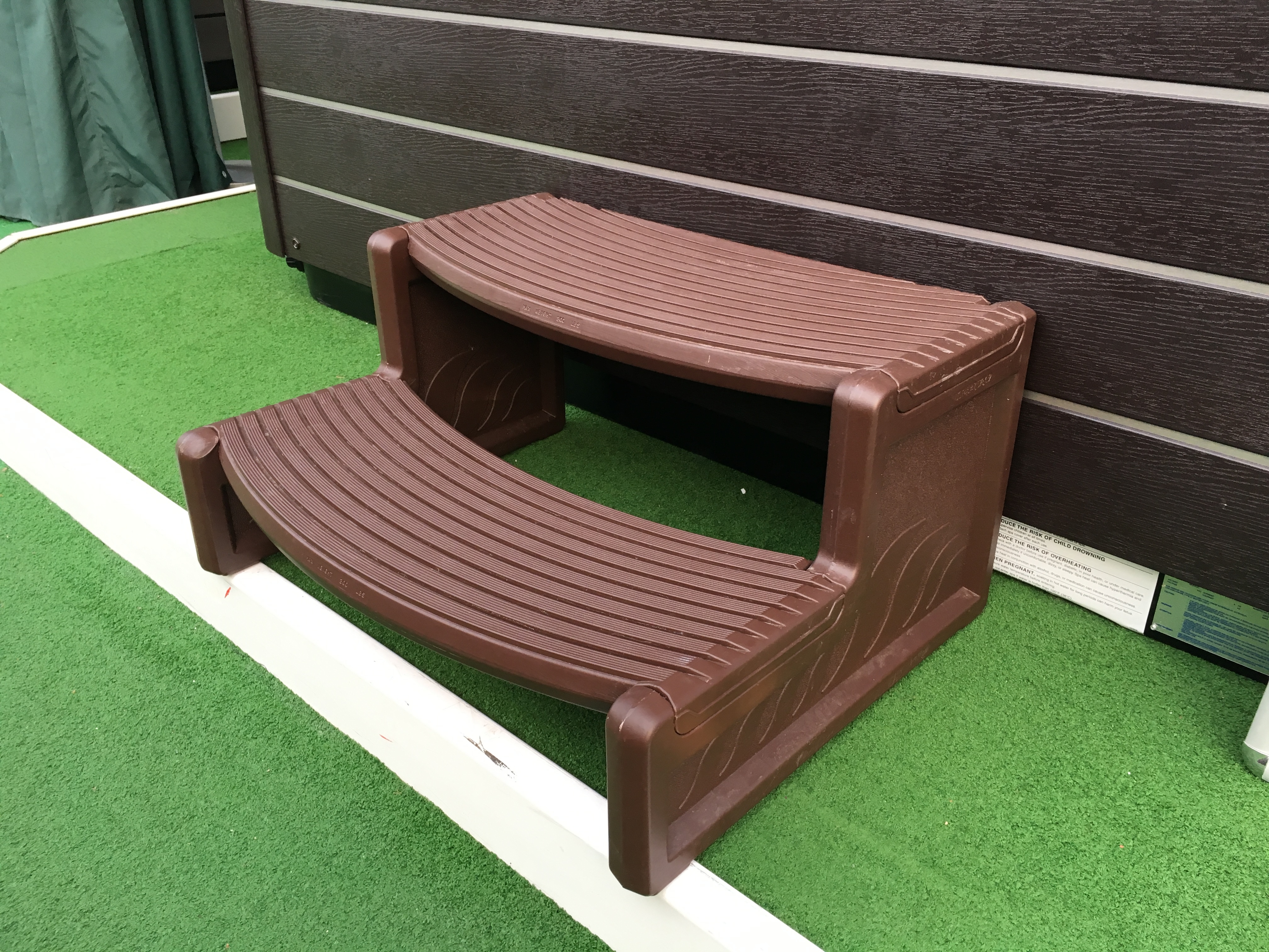 Hot Tub Steps (Reversible Flat or Round) - Mocha - Image 42044