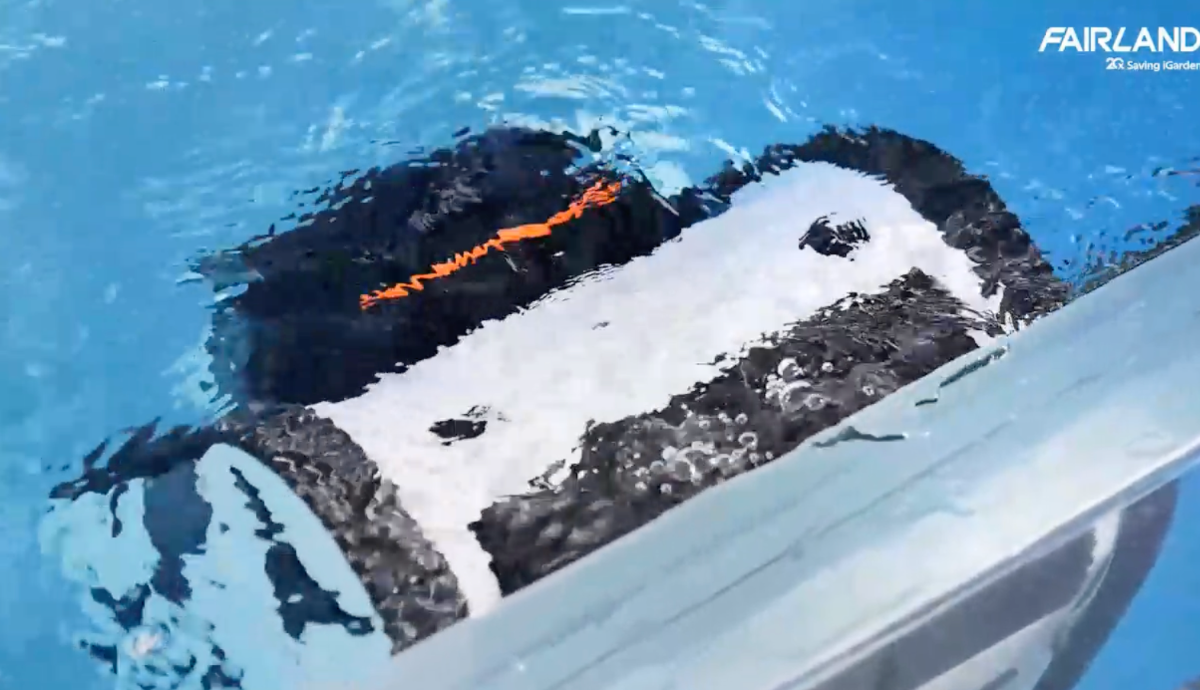 Fairland X-Warrior Robotic Pool Cleaner M60 with AI-Wireless Technology - Image 182883